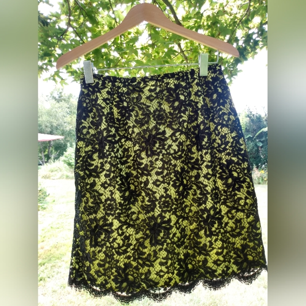 🍏Vintage USA Neon Green Black Lace Skirt Halloween Fall Goth Y2K Whimsigoth 🍸